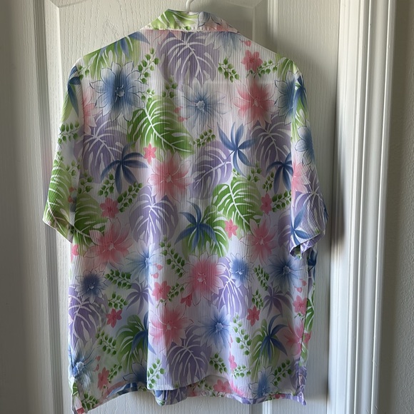 ALIA Button Up Top 16 - Picture 3 of 3